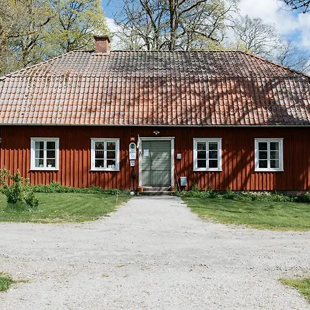 Vandrarhemmet Aras Saeteri Och Traedgardar Exterior photo
